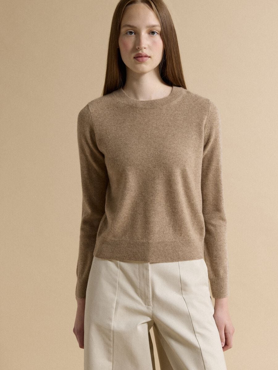 Beige pure cashmere crew-neck jumper_1