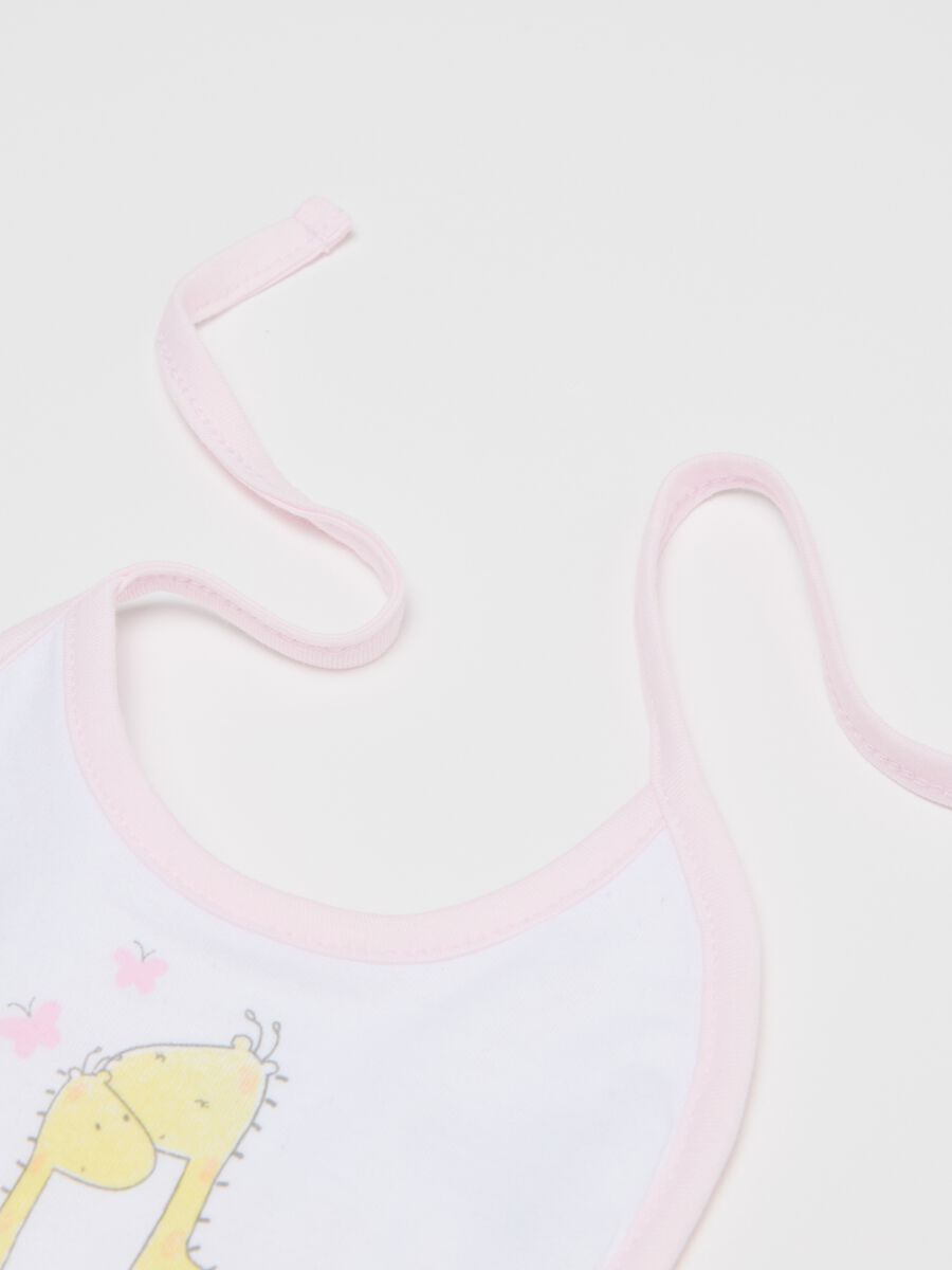 Two-pack cotton bibs with print_1