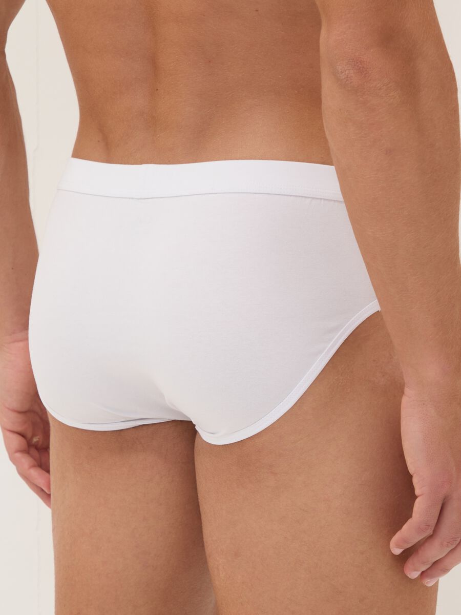 2-pack of white stretch Supima cotton briefs_2