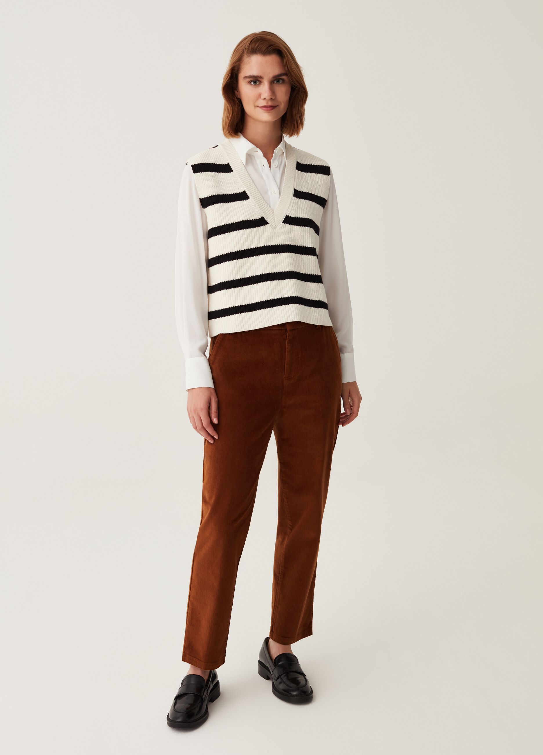 Pantaloni corti donne ovs on sale