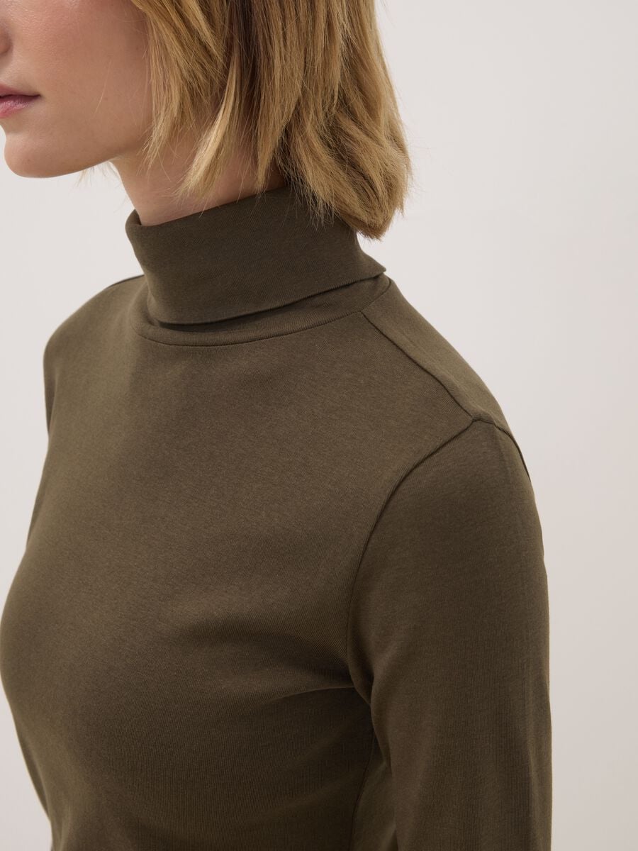 T-shirt marrone in puro cotone con girocollo_2