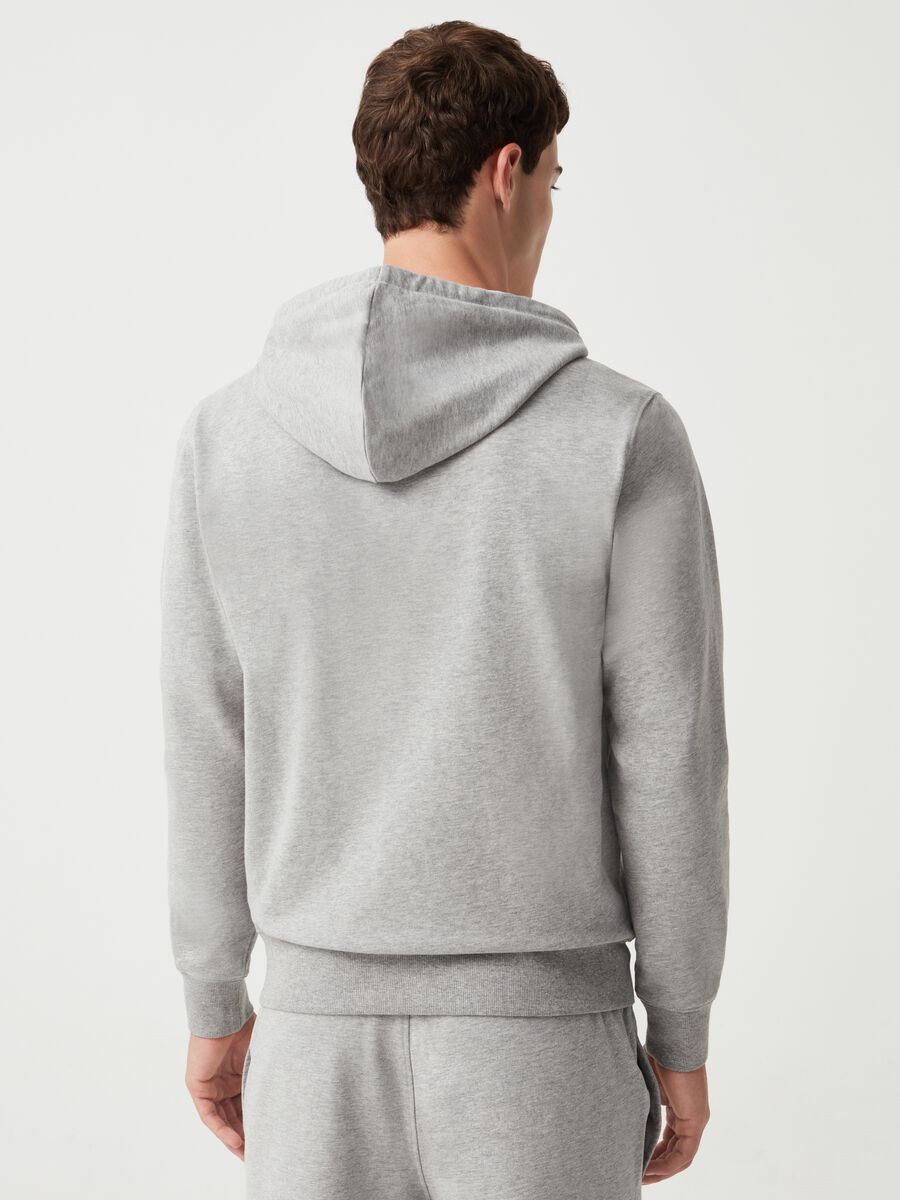 Full-zip in felpa con cappuccio_2