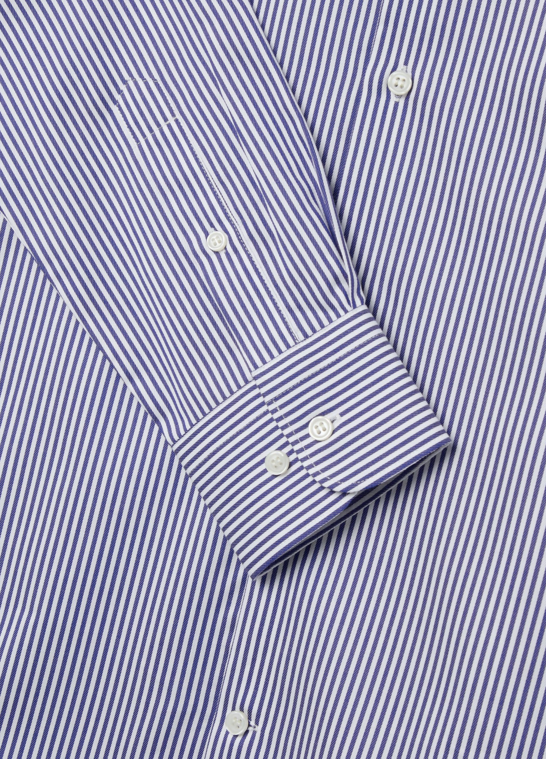 Camicia slim fit a righe easy iron