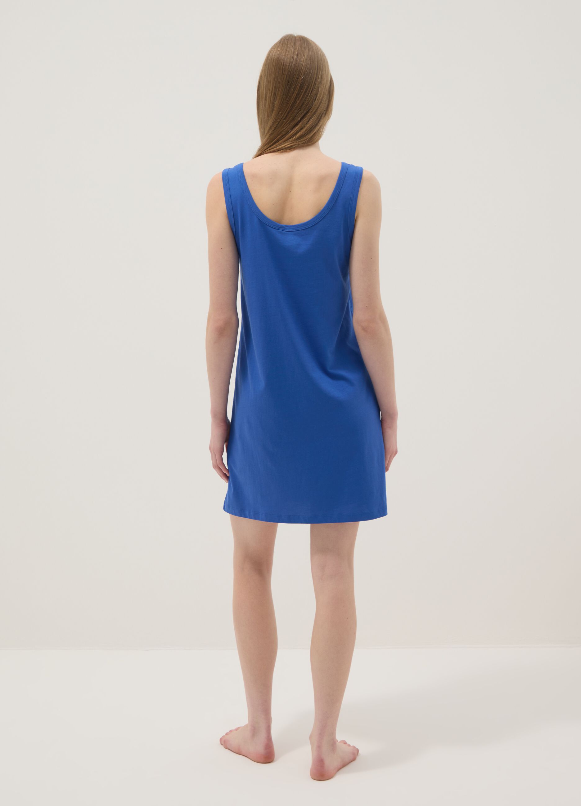 Sleeveless pure cotton blue nightdress with prints