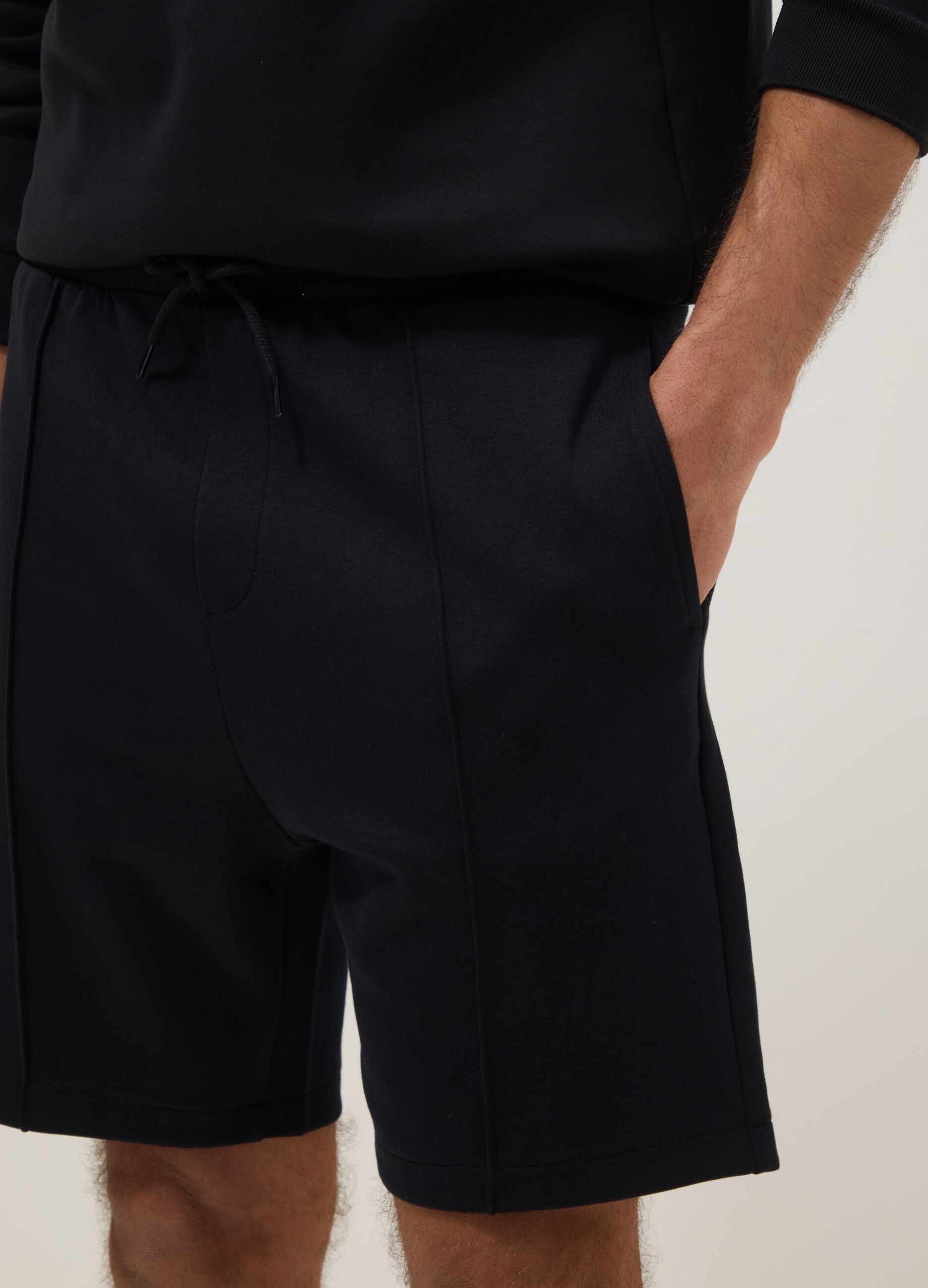 Black cotton-blend regular-fit shorts with drawstring