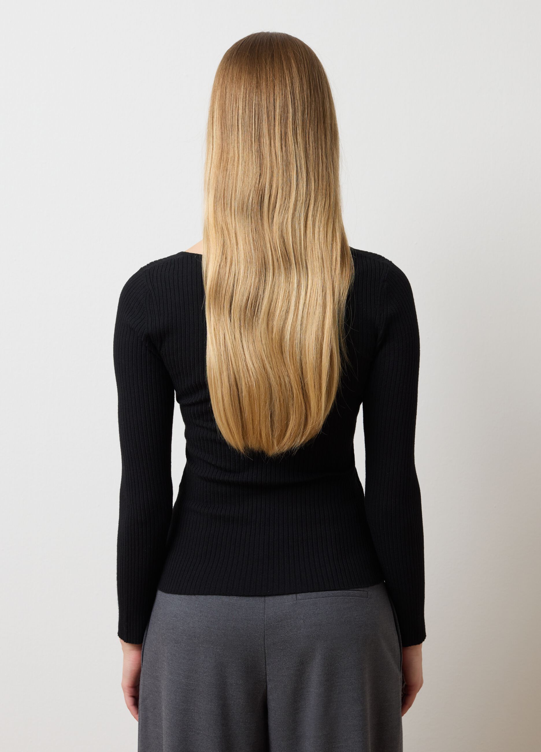 Fitted Black Sweater
