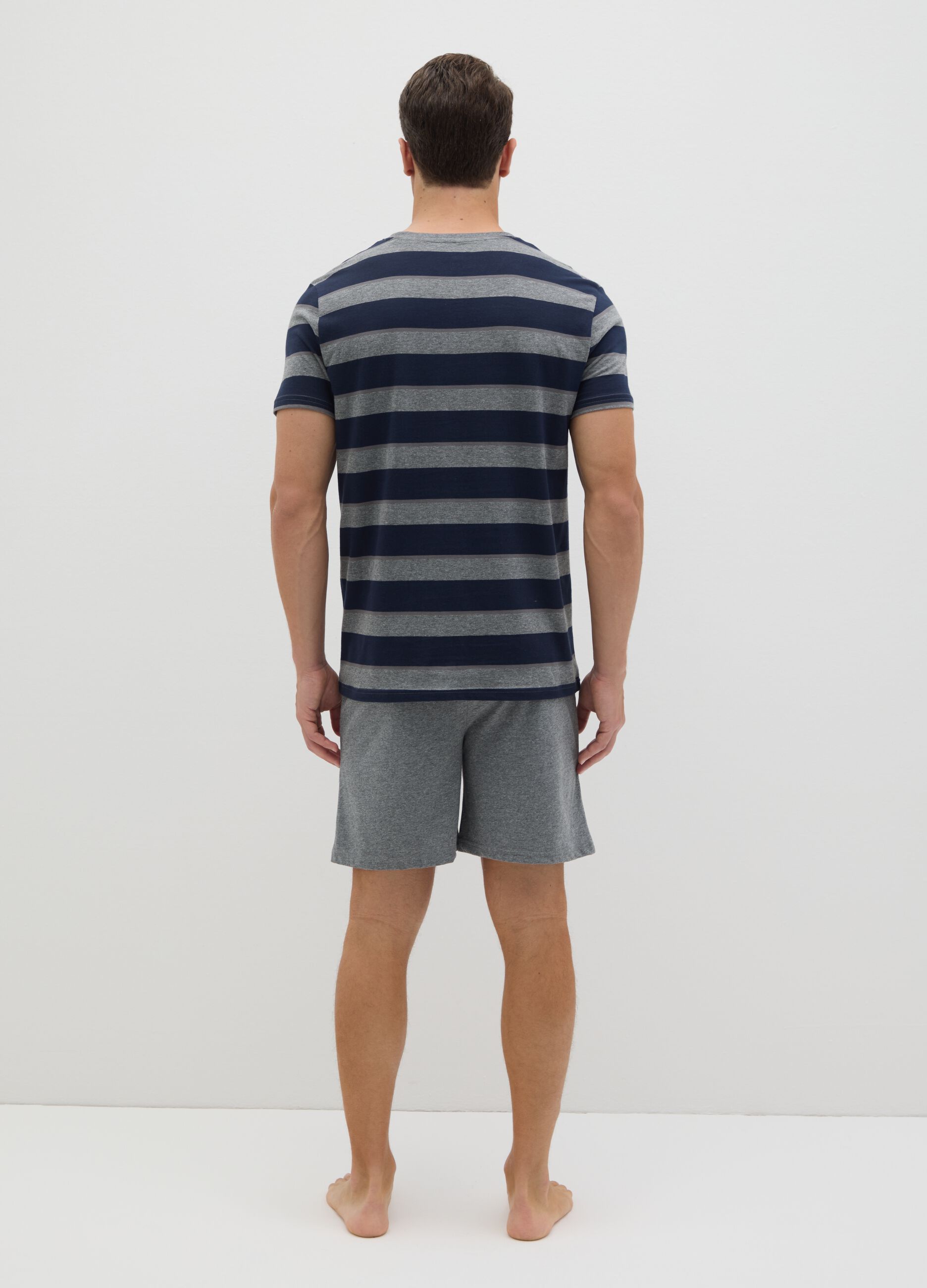 Short blue and grey pyjamas in cotton with striped pattern
