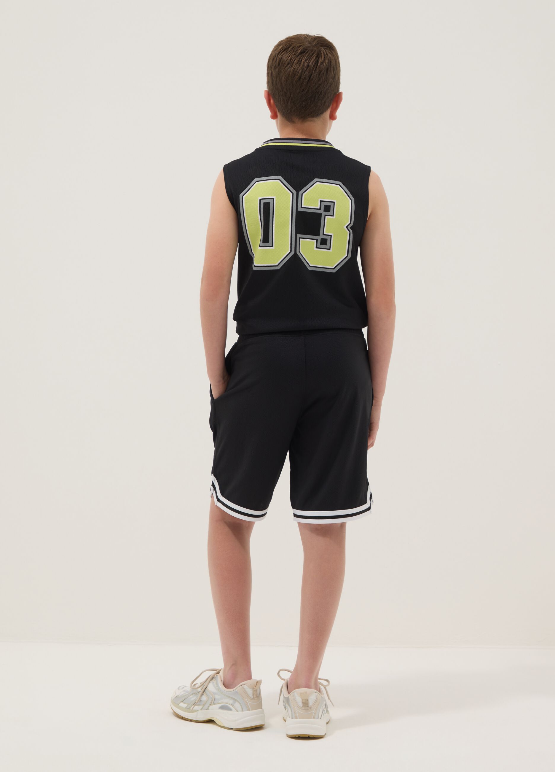 Blue shorts with elasticated waistband and drawstring