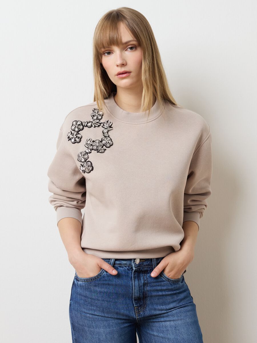 Felpa in misto cotone beige con ricami_0