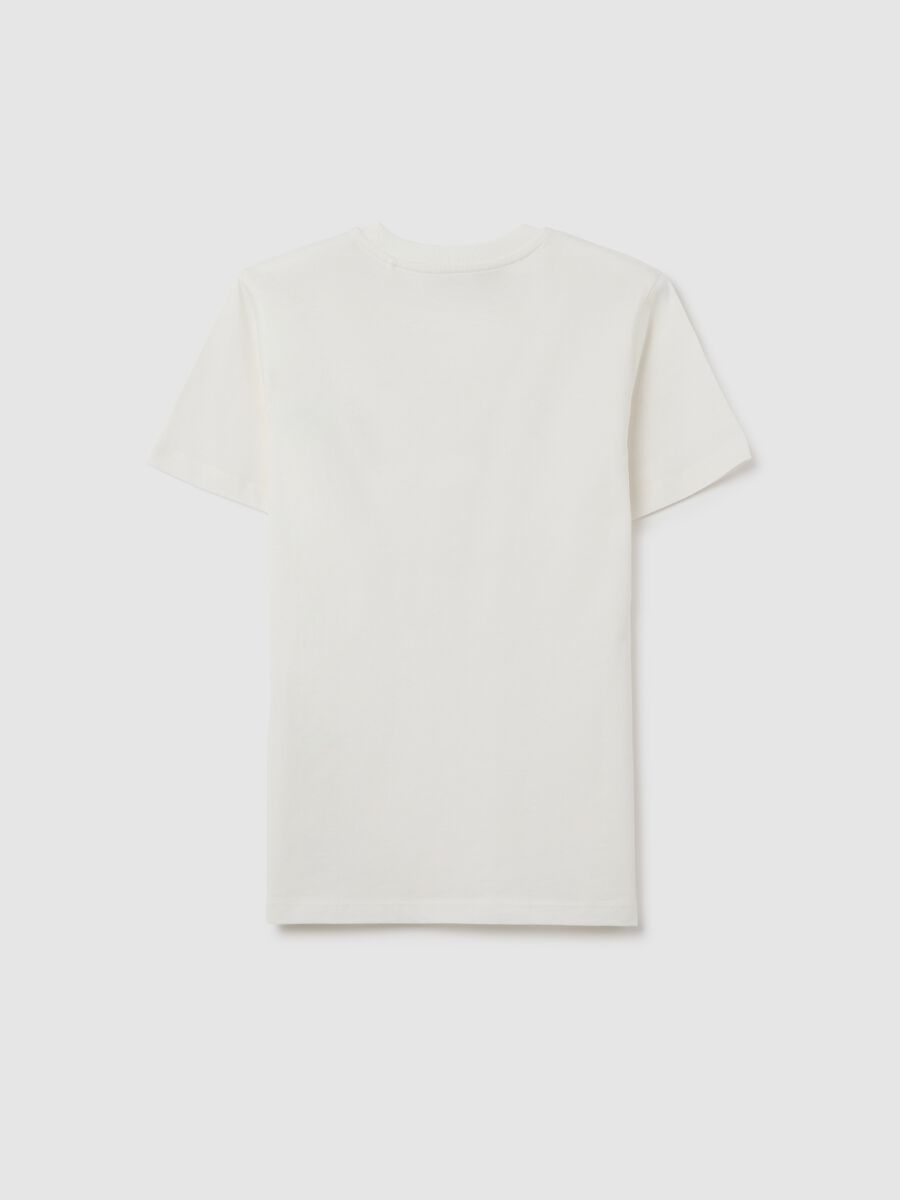 White T-shirt with writing_4