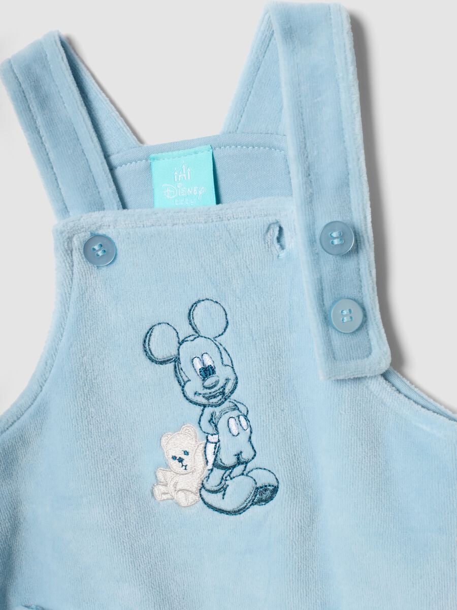 Completo azzurro e bianco in misto cotone organico con ricamo Mickey per neonato_2
