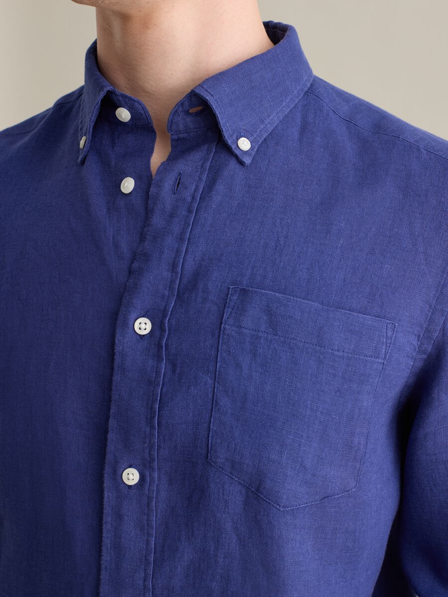 Blue Linen Shirt by Piombo with Button-down Collar_2