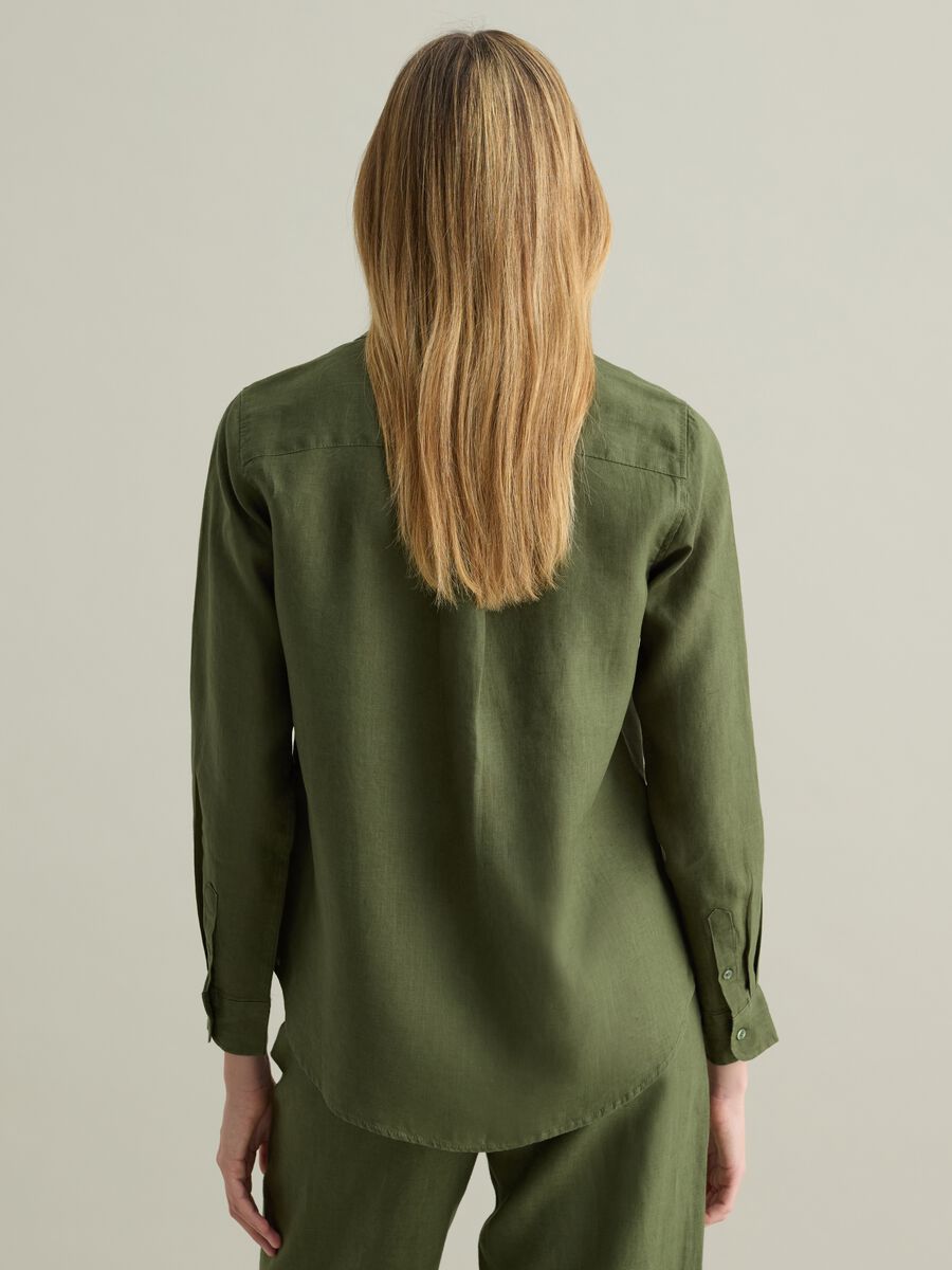 Green regular-fit shirt in linen_3
