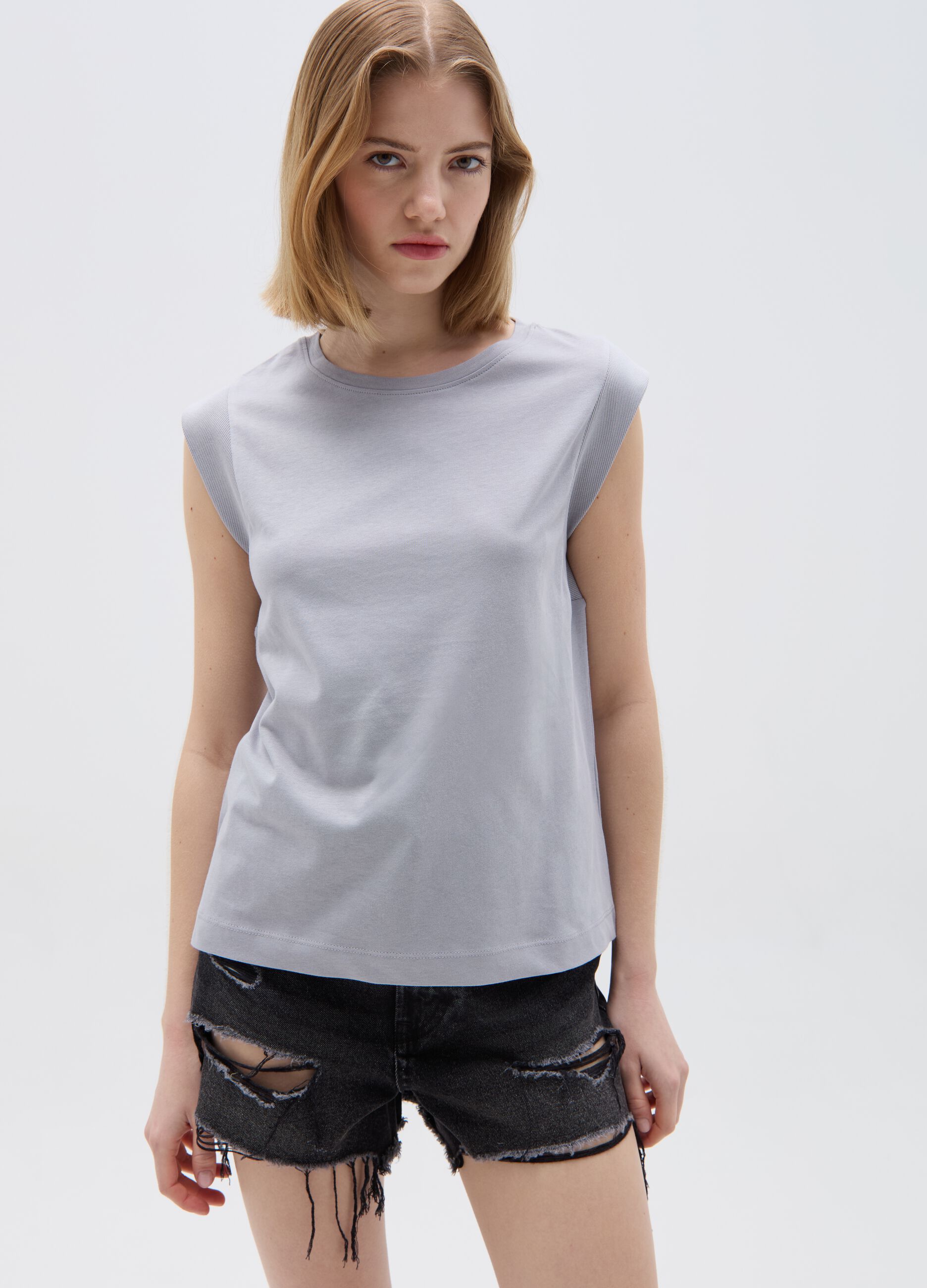 T-shirt smanicata relaxed fit