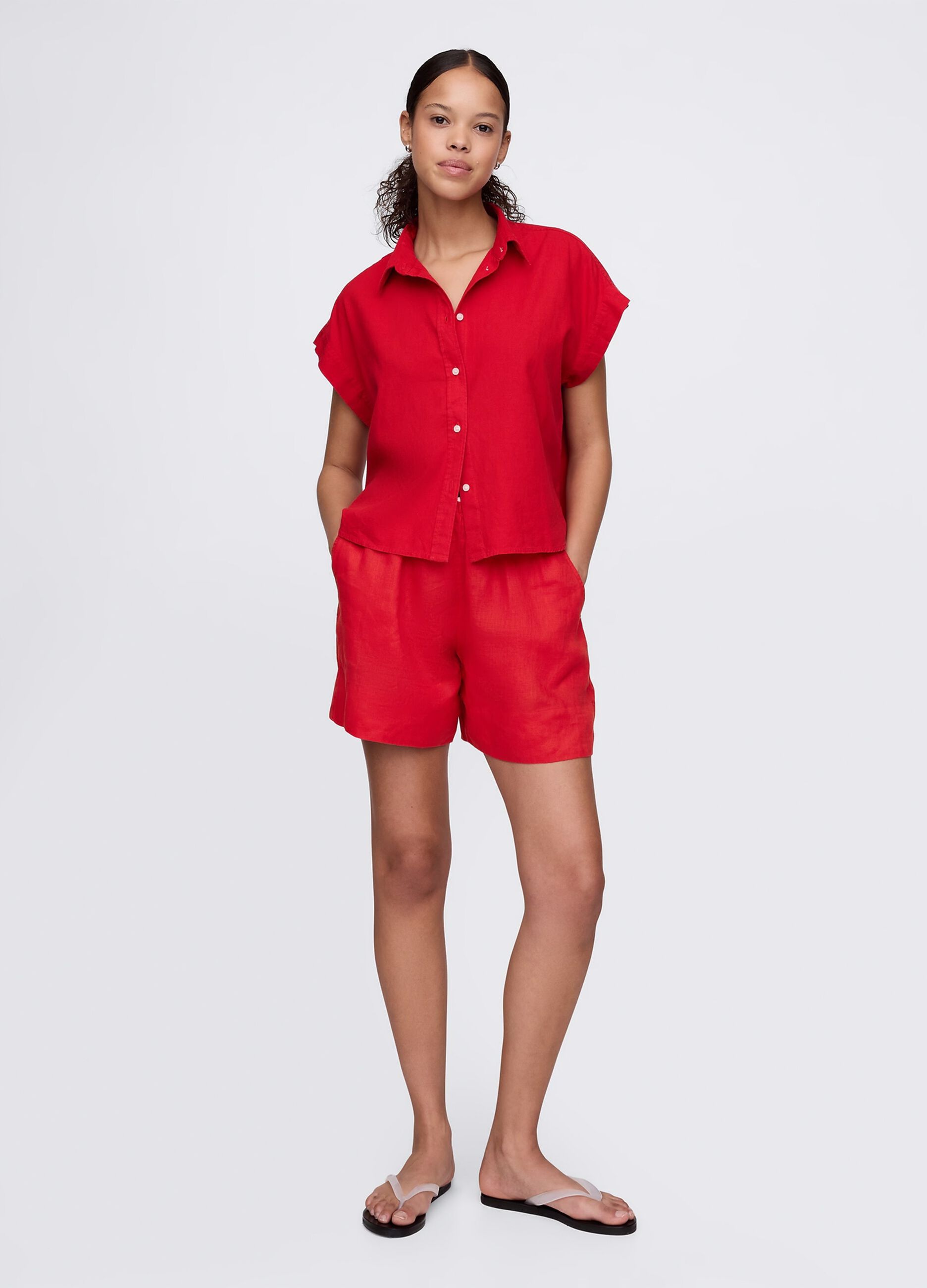 Red shirt in linen and viscose