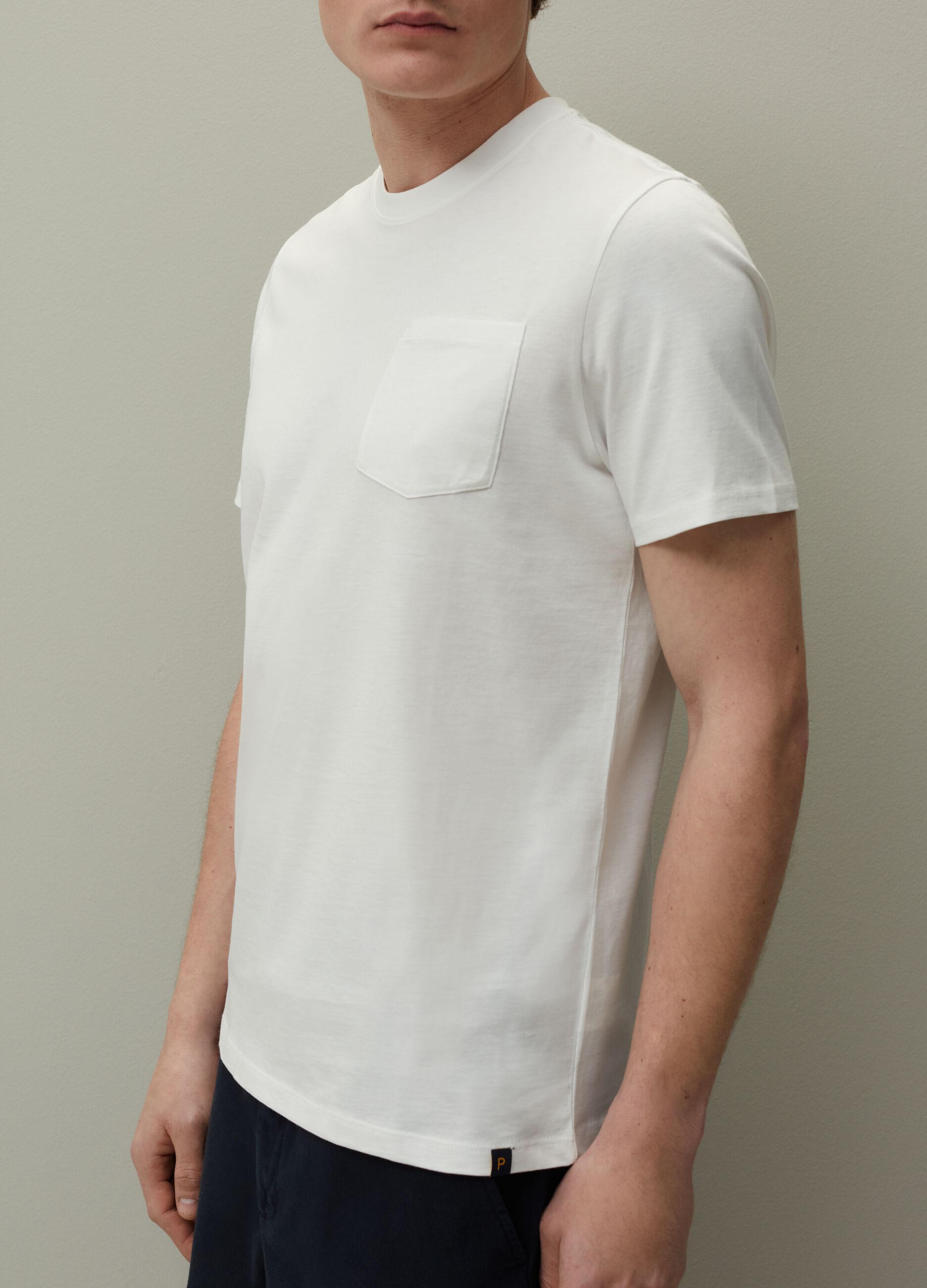T-shirt in cotone Supima con tasca