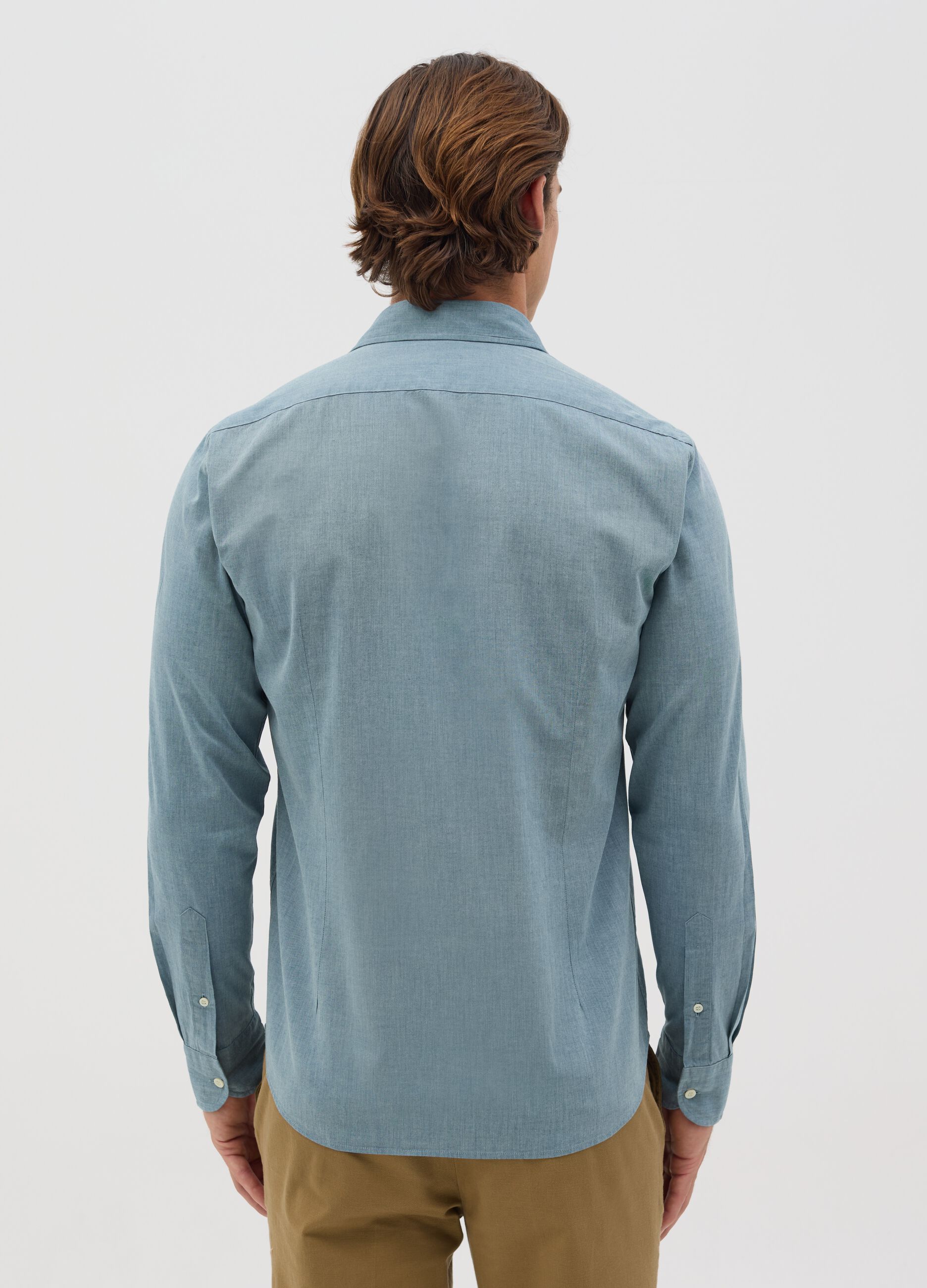 Camicia slim fit in blu chambray