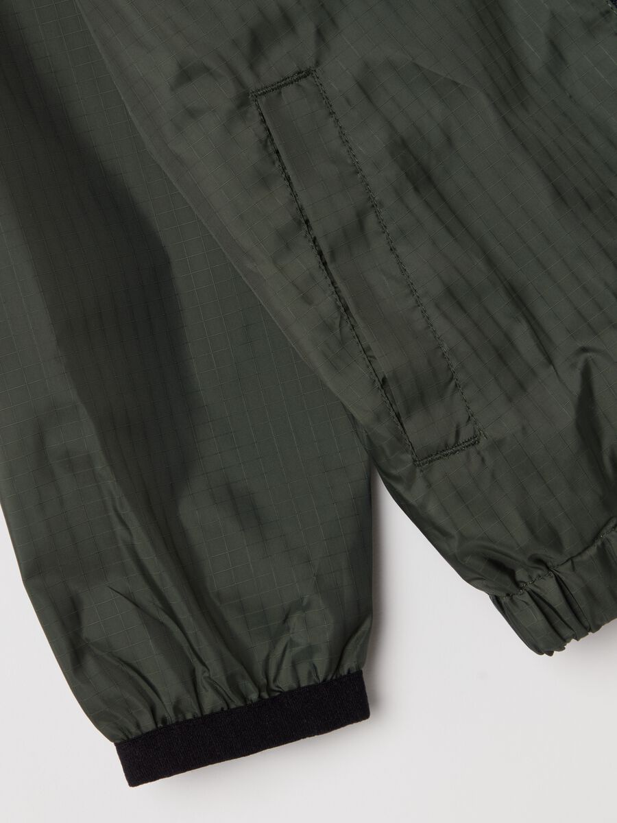 Full-zip reversible jacket with hood_3