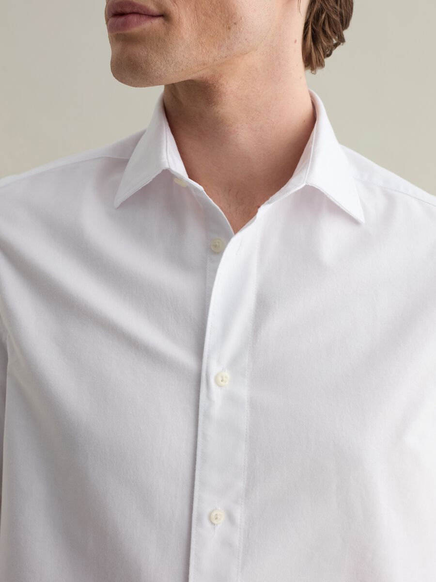 Shirt in solid colour Oxford cotton_3