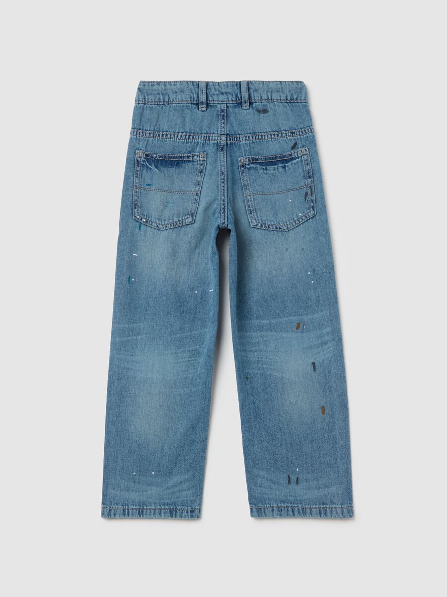 Misdyed-effect jeans with five pockets_4
