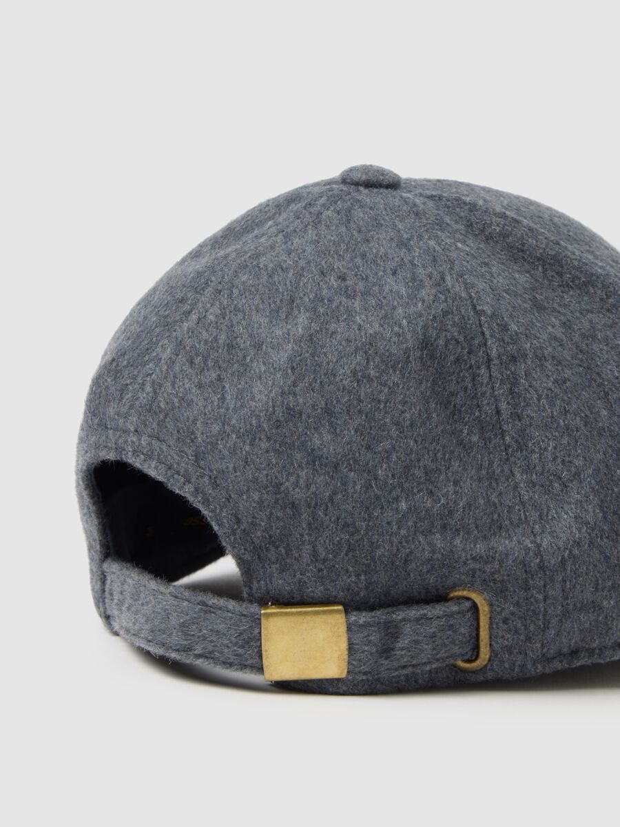 Cappello in misto lana grigio_2