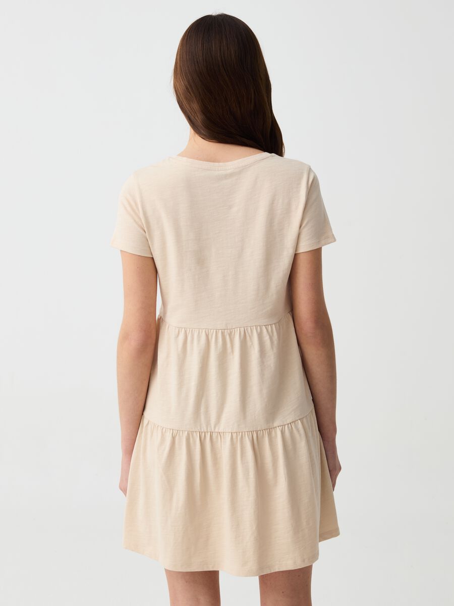 Essential short dress with flounces_2