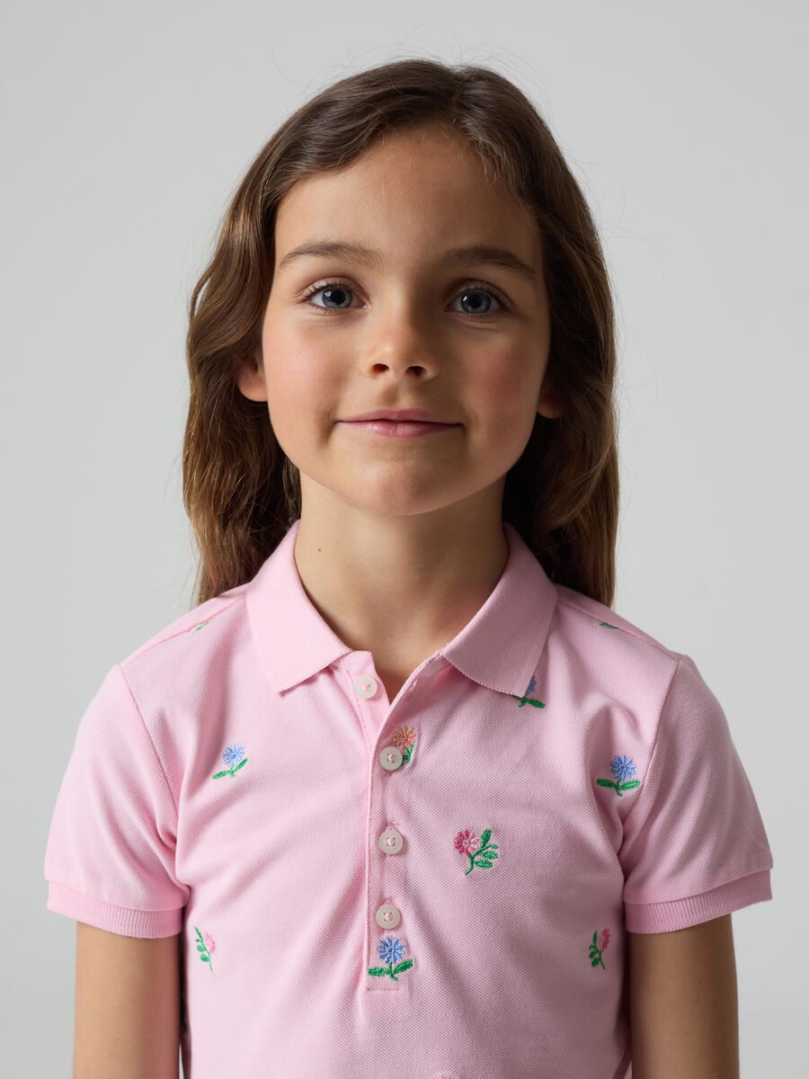 Piquet polo shirt with floral embroidery_1