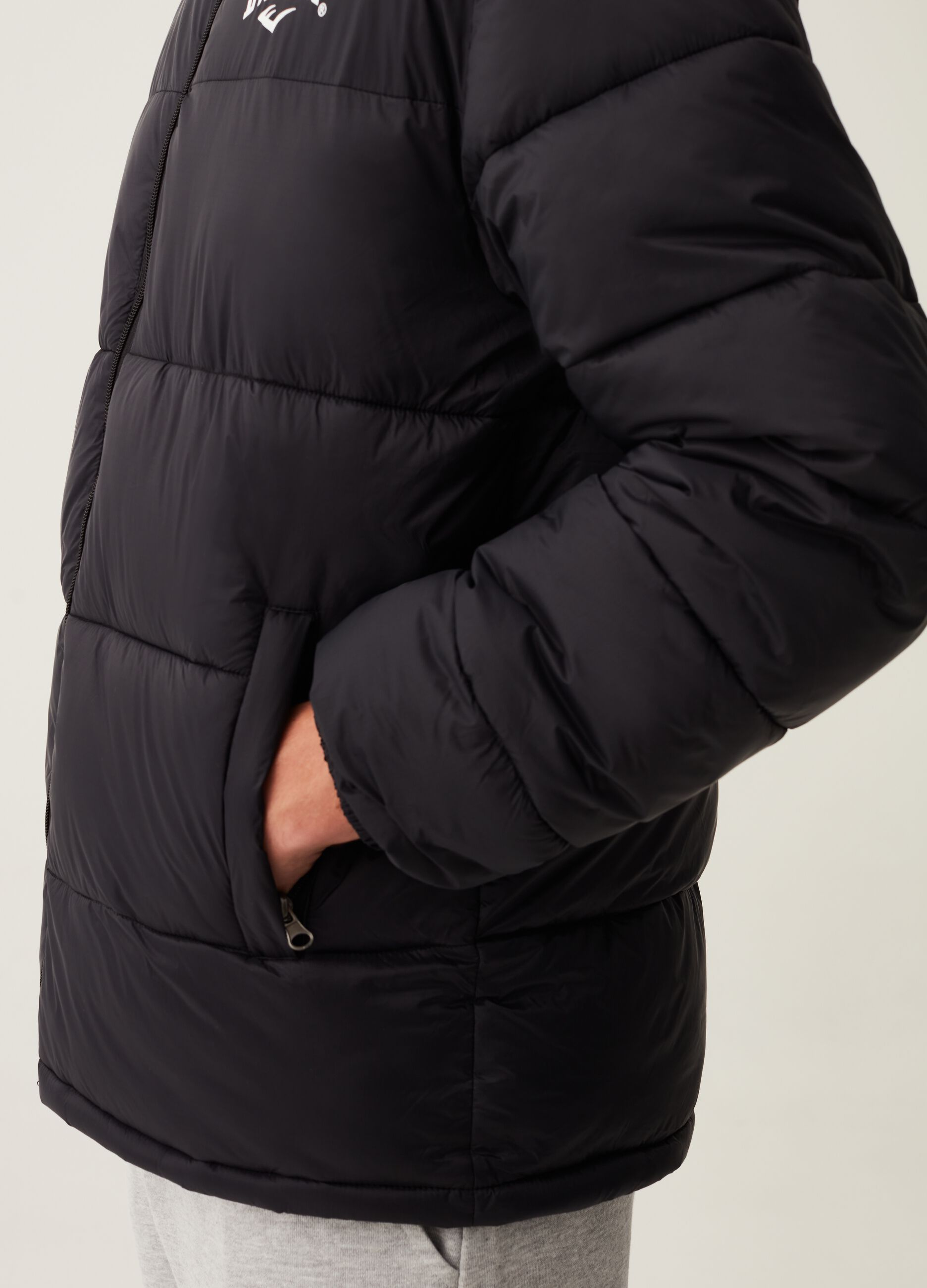 Piumino full-zip con stampa logo_3