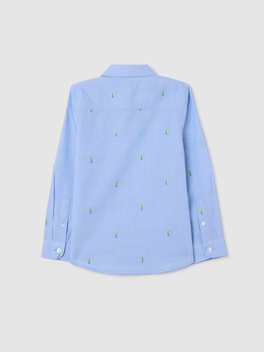 Light blue cotton shirt with palms embroidery_1