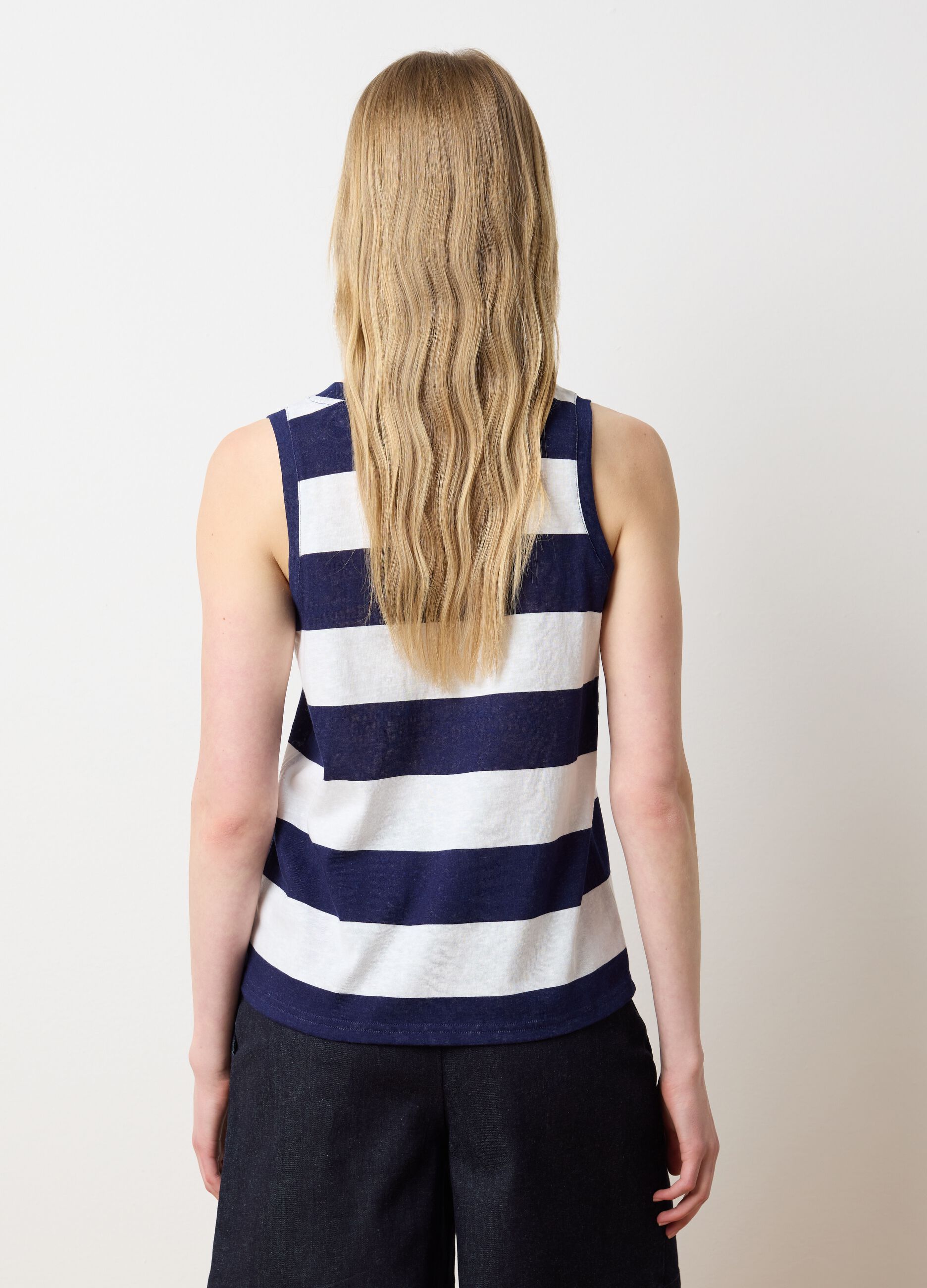White and blue striped cotton and polyester blend tank top
