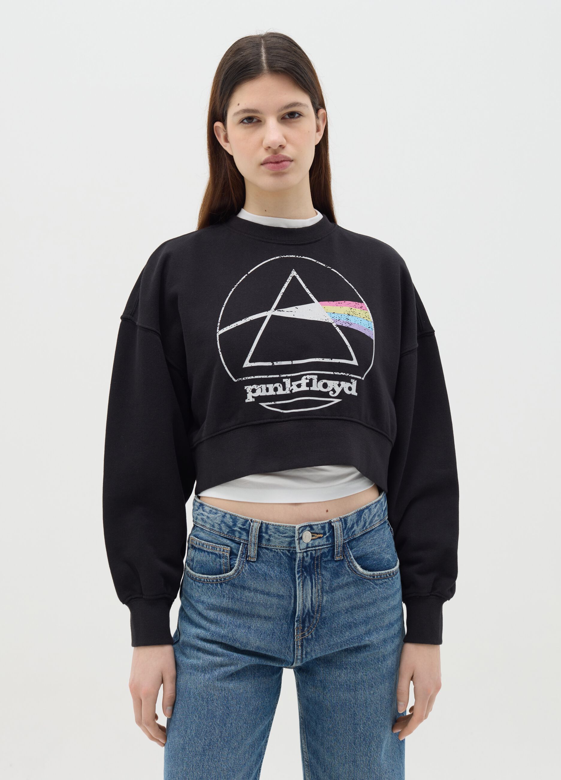 Black cropped sweatshirt with Pink Floyd print
