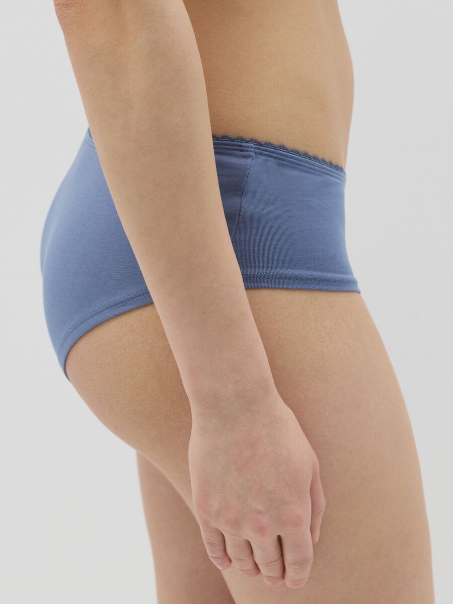Three-pack French knickers with lace_3