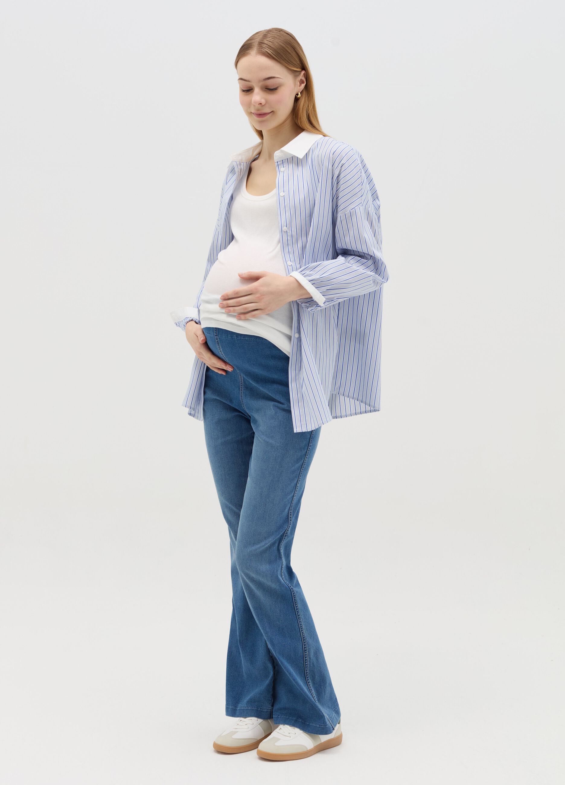 Flare-fit maternity treggings in denim