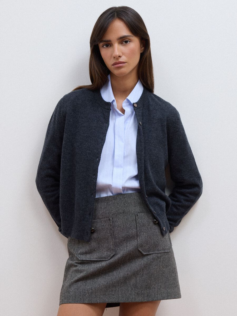 Grey pure wool crew-neck cardigan with buttons, regular fit_1