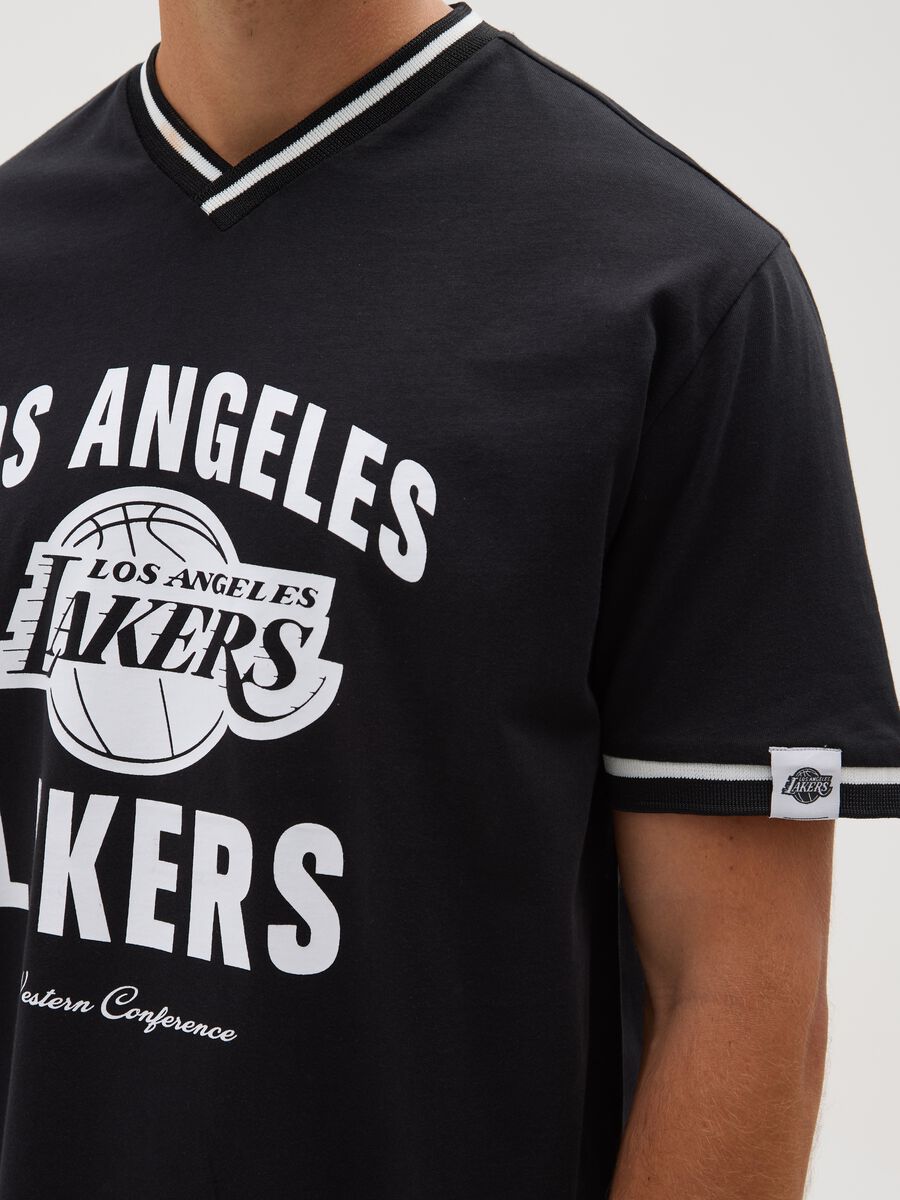 Maglia in puro cotone nera con stampa Los Angeles Lakers_3