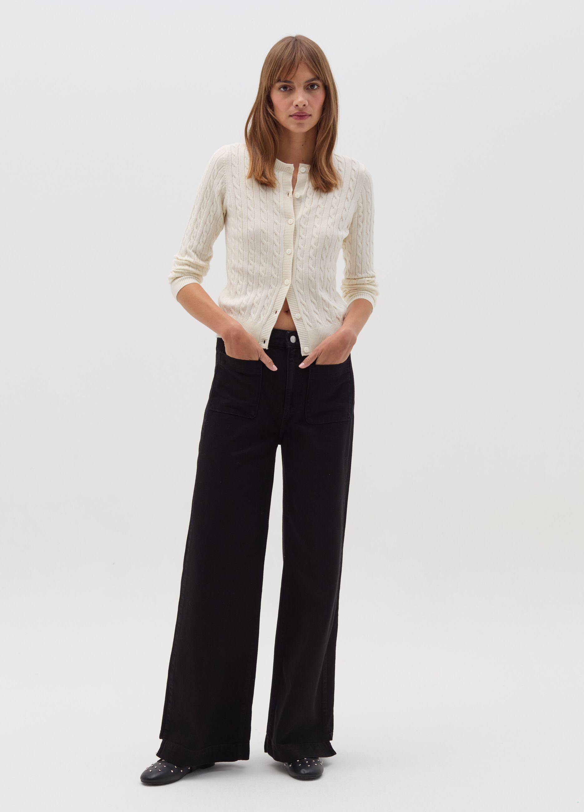 Ribbed cardigan with cable-knit design