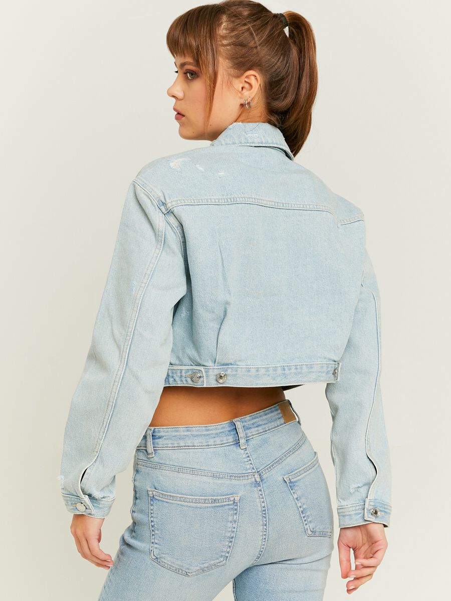 Crop jacket in acid wash denim_1