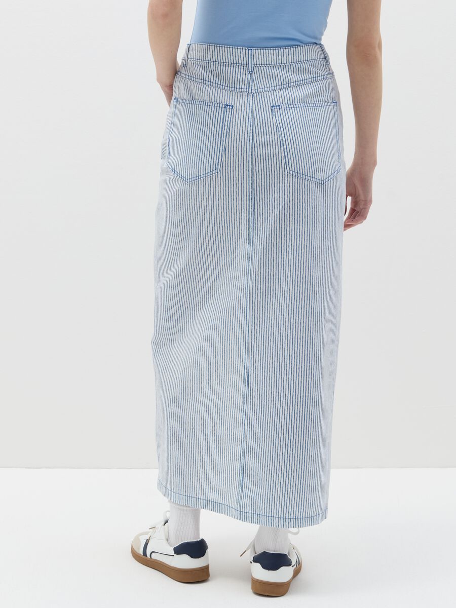 Striped midi skirt with split_3