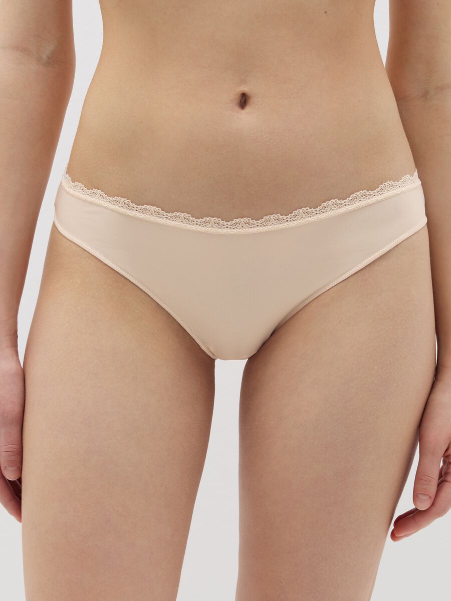 Three-pack Brazilian-cut briefs with lace_1