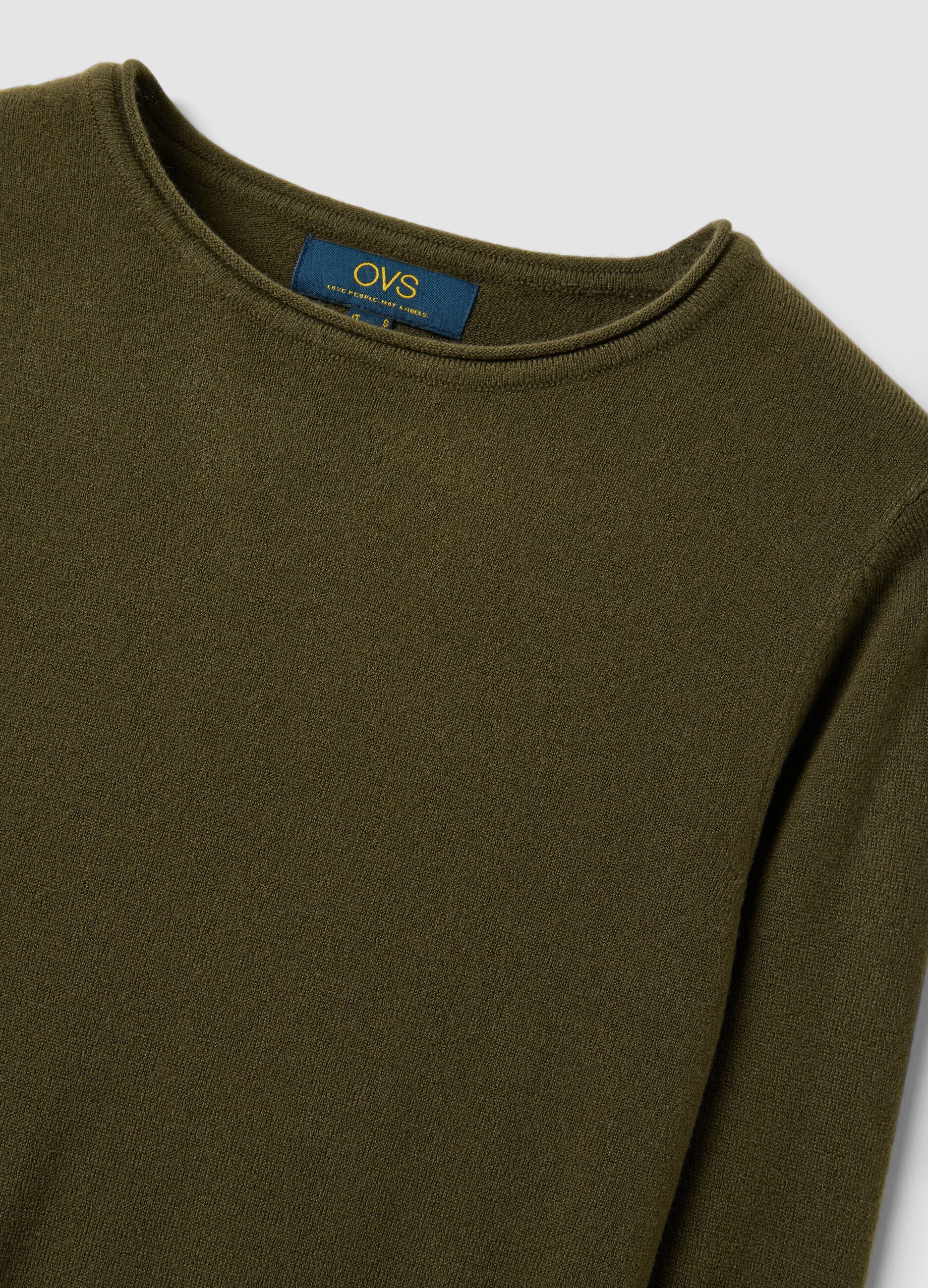 Green fitted long-sleeve crew-neck top