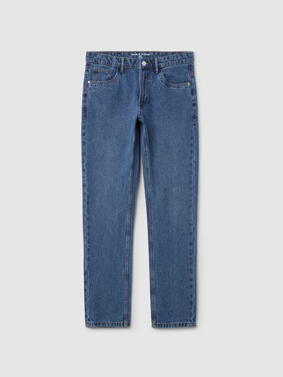 Slim-fit jeans with five pockets_4