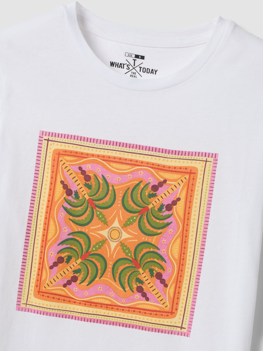 T-shirt bianca in puro cotone con stampa frontale_1