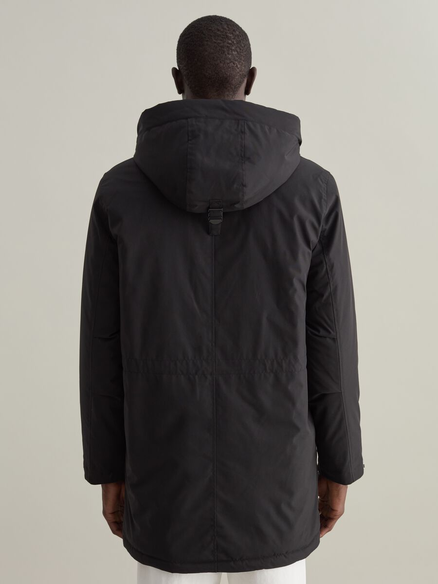 Parka con cappuccio e interno in sherpa_3