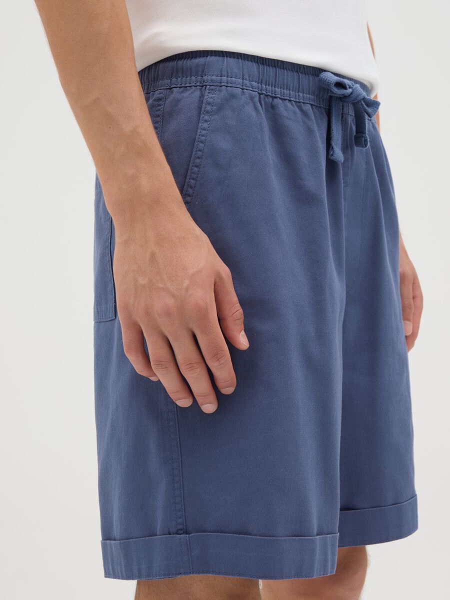 Men's blue pure cotton bermuda shorts, regular fit_2