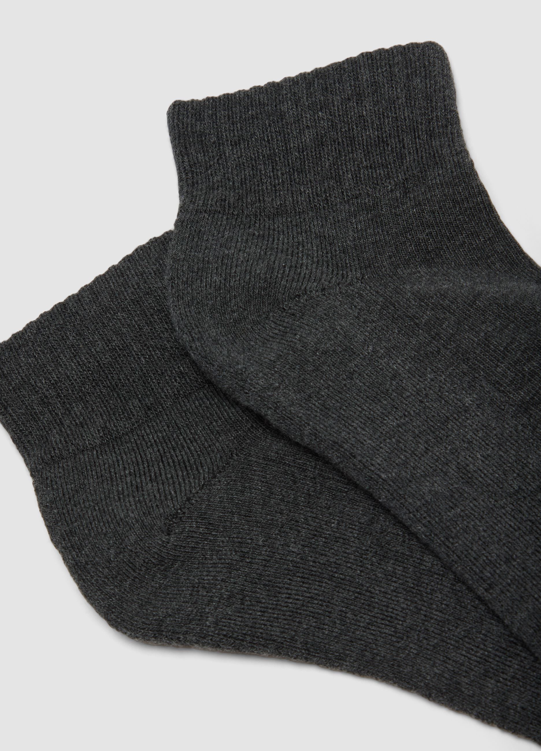 2-pack of grey ankle sports socks in stretch organic cotton