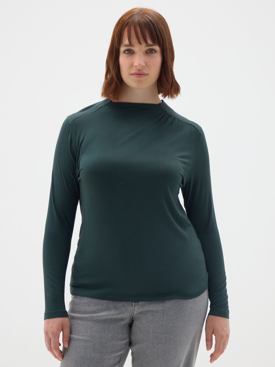 Maglia nera a maniche lunghe con collo a lupetto_0