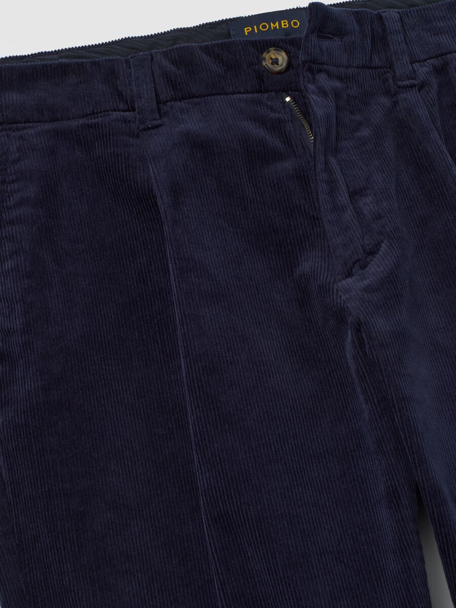 Blue regular fit cotton blend trousers_5