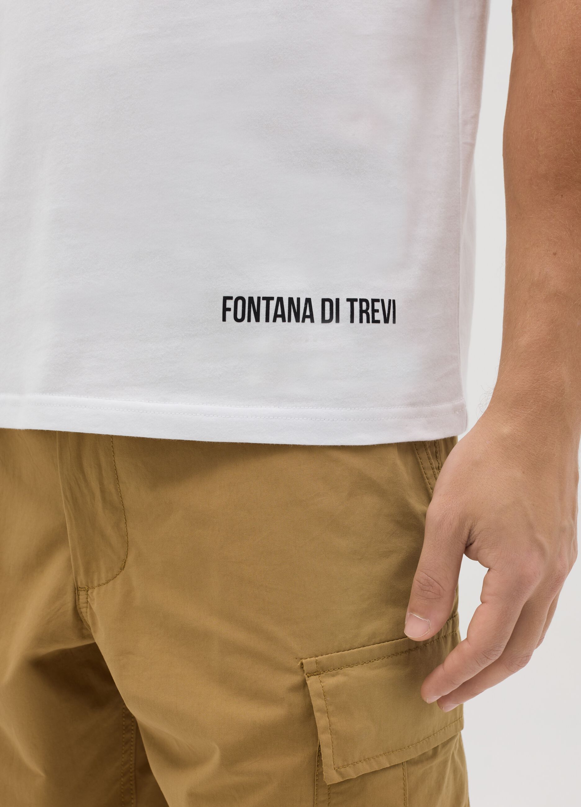 Cotton T-shirt with Trevi Fountain coordinates print