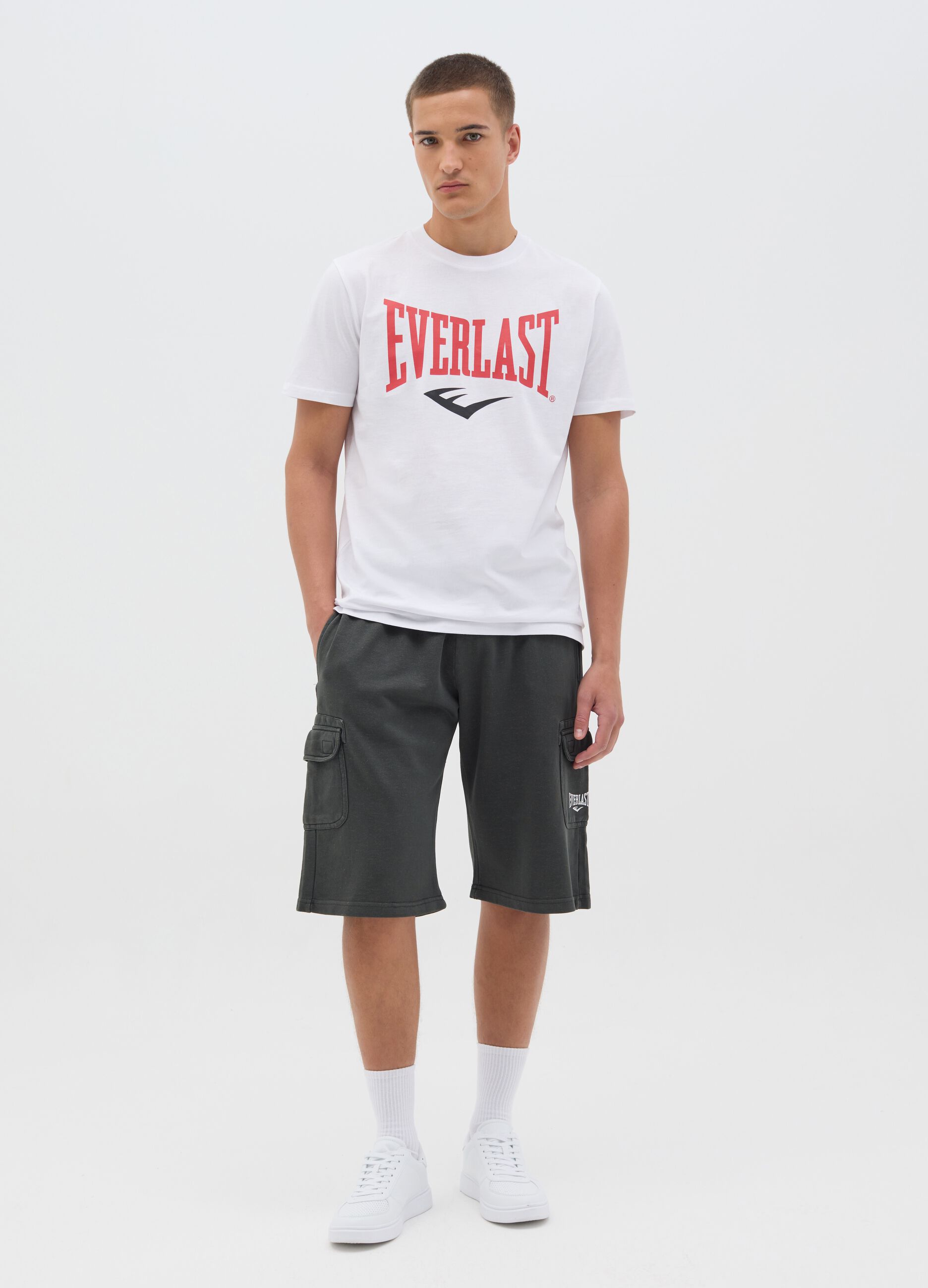 Grey Everlast cargo shorts