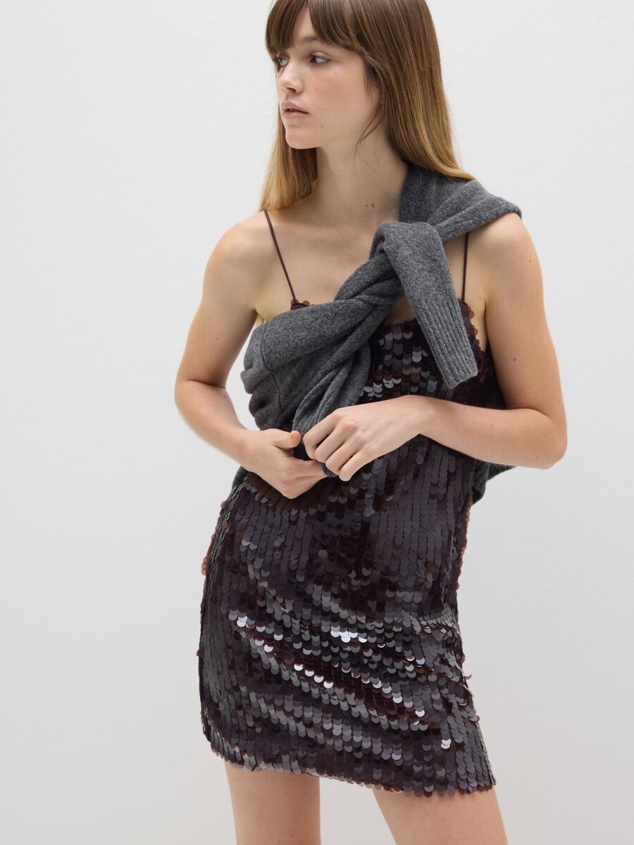 Brown dress with sequins_2